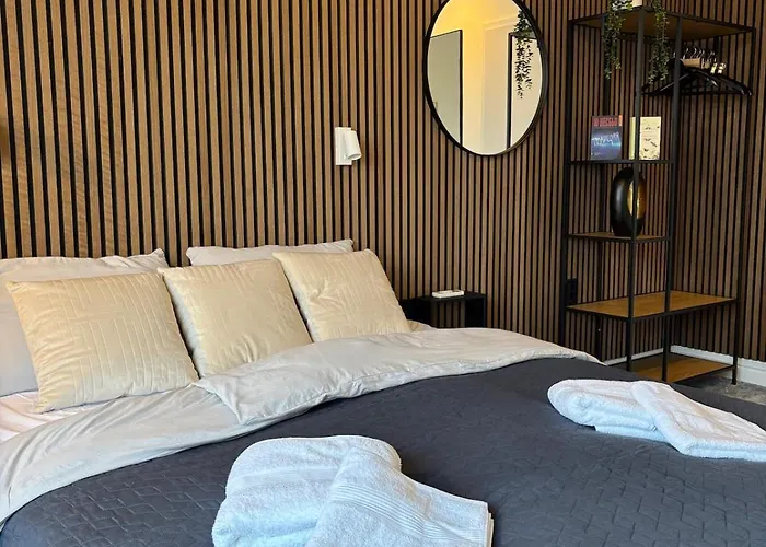 Skyline Terrace Apartment In Center 2 * ソフィア